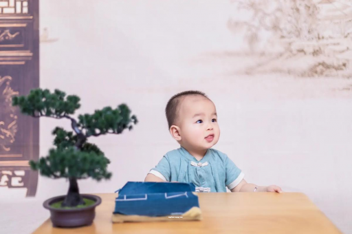 沭阳宝宝总是抠鼻子